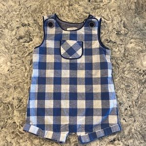 Mudpie Plaid Overalls size 6-9 months, never worn